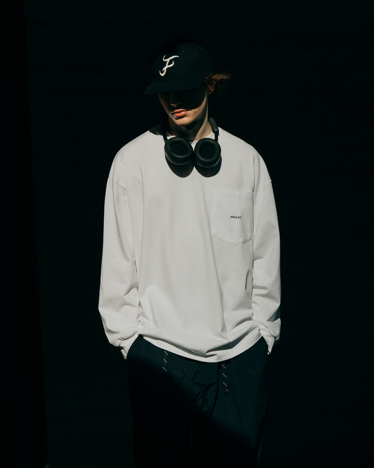 FEATURE 16