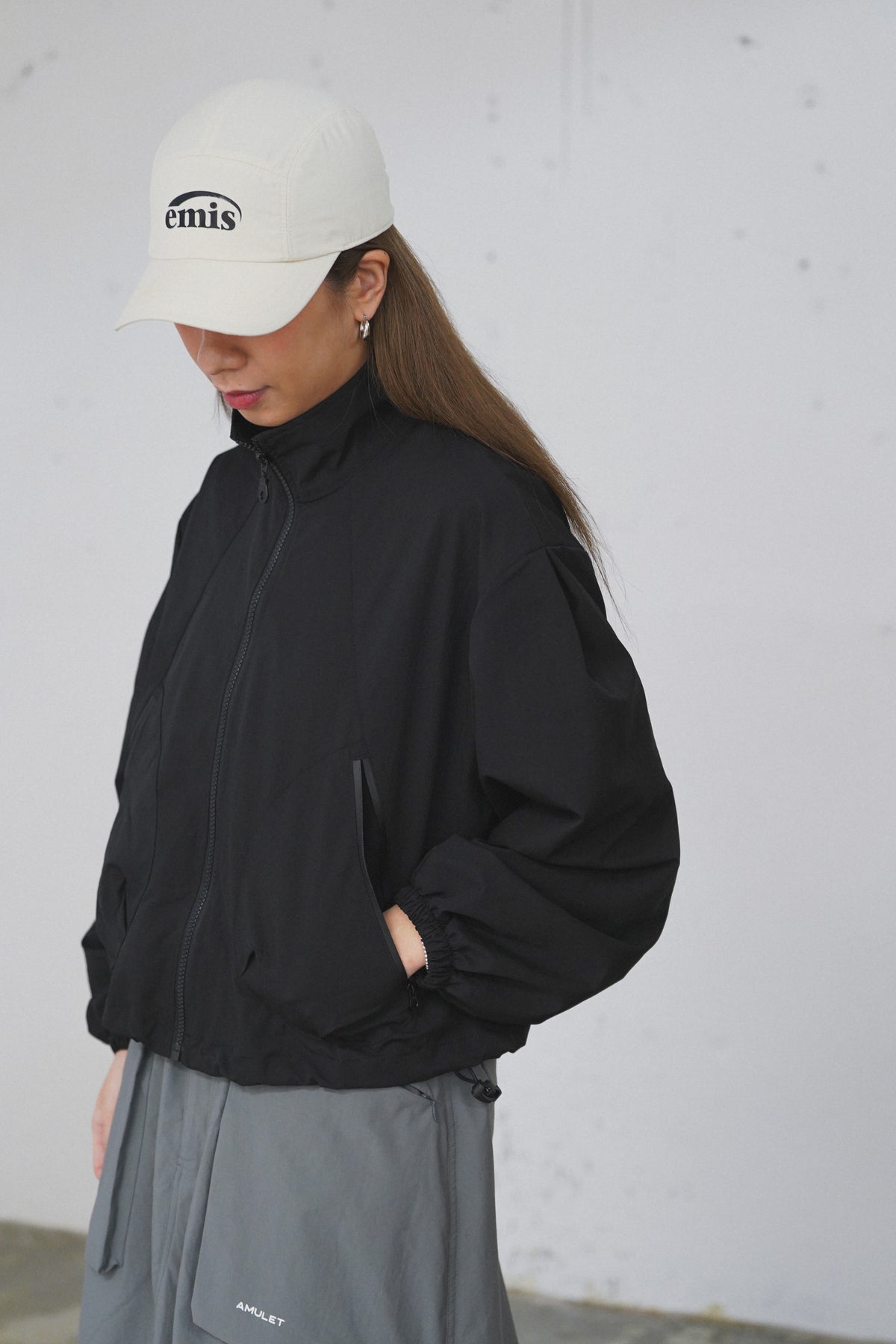AMULET WOMEN TRAINING JACKET / BLACK