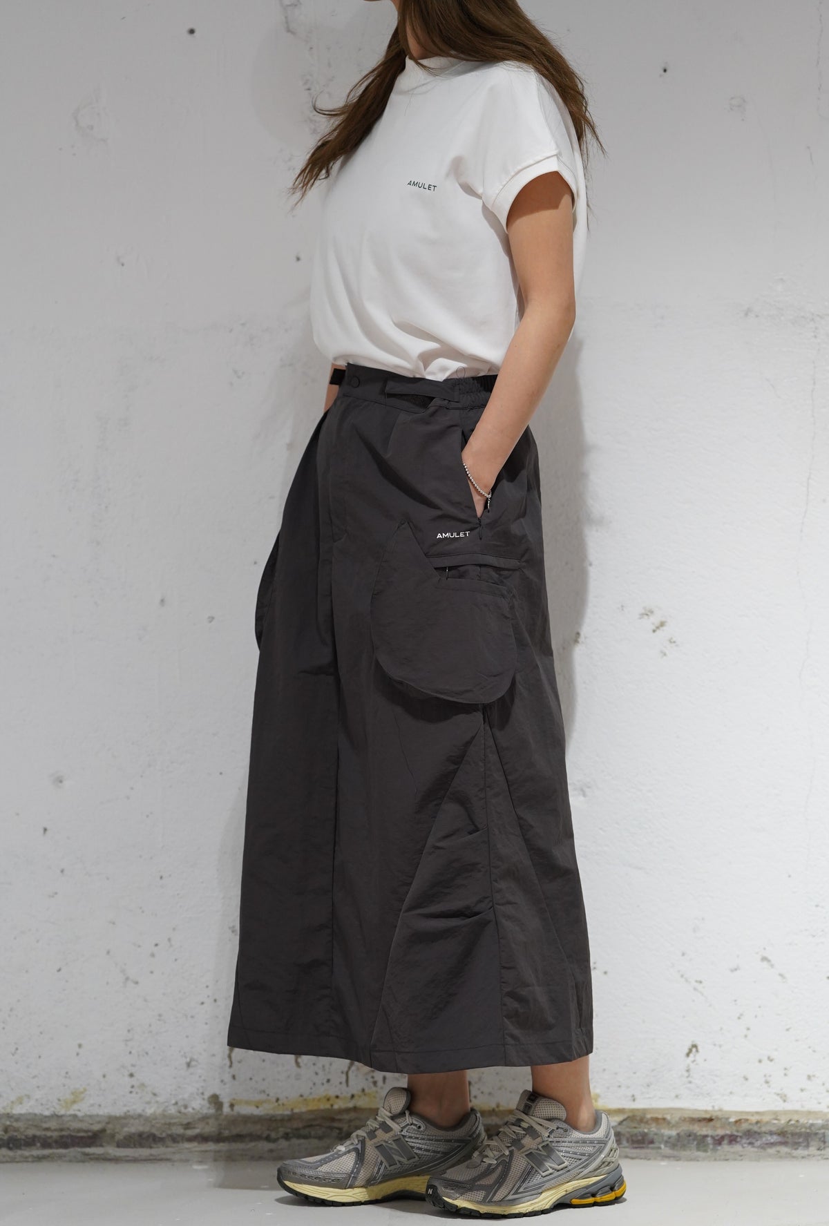 AMULET ROUND BAG SKIRT / GREY