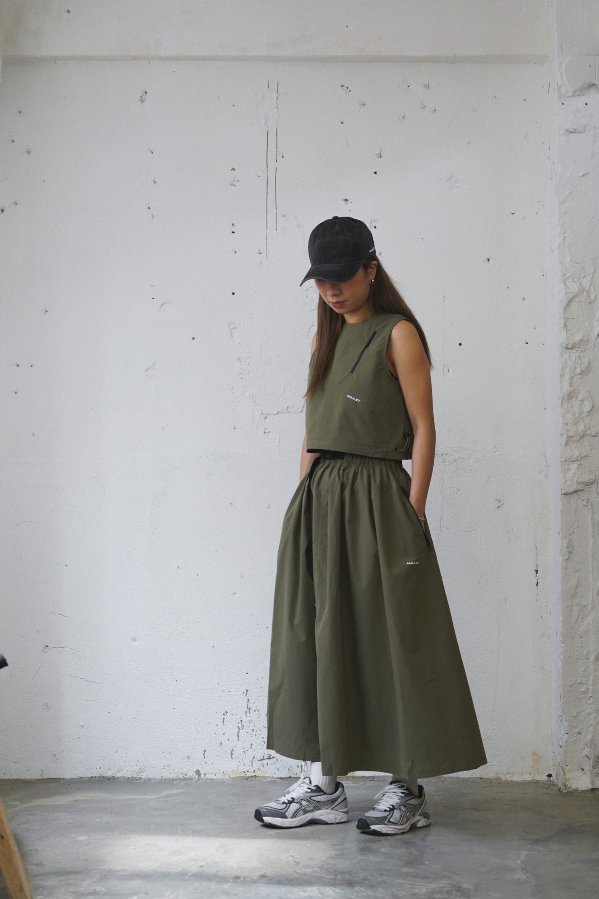 AMULET TECH SKIRT 3.0 CHARCOAL