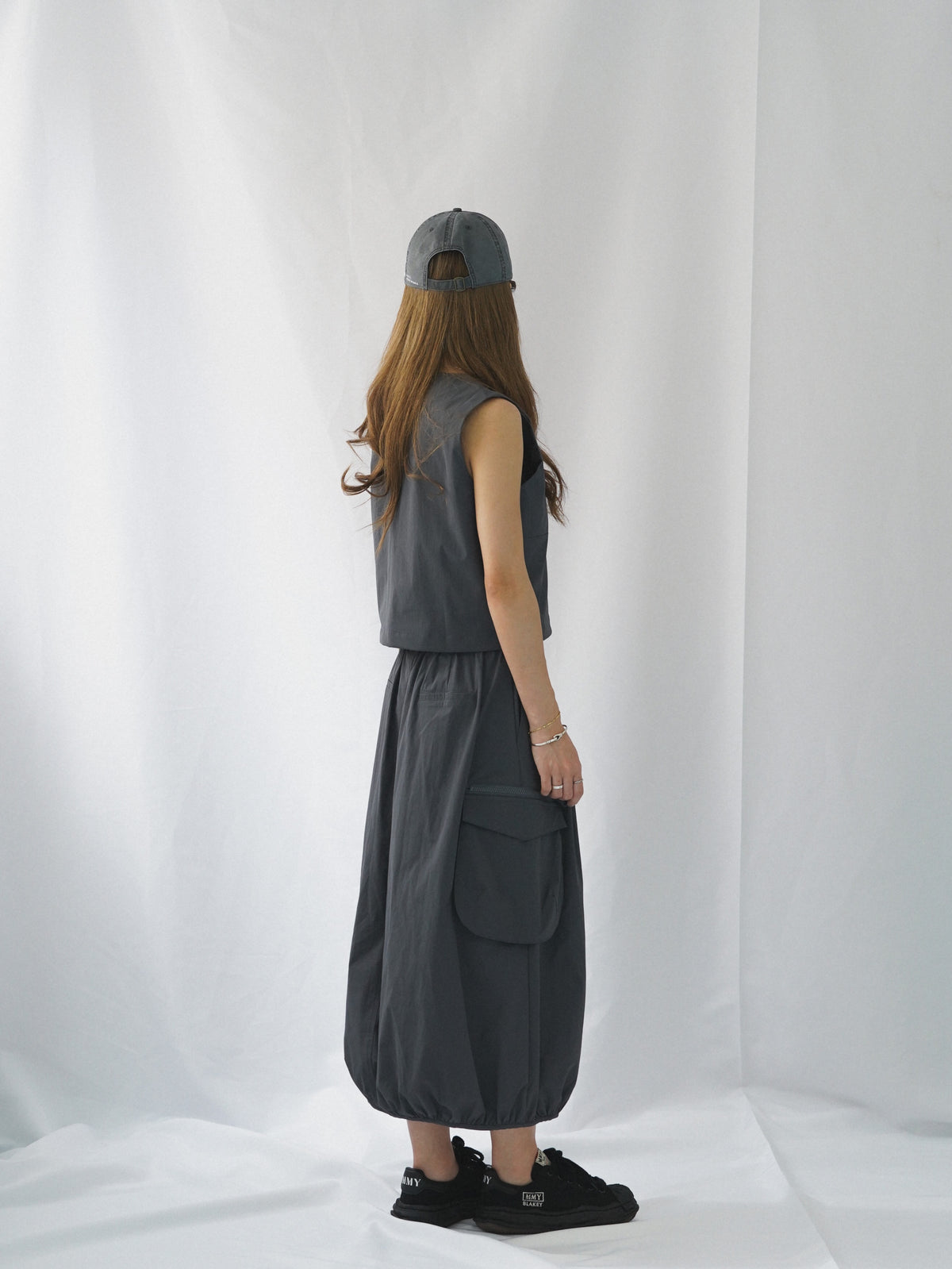 AMULET W TECH TANK TOP 2.0 / GREY