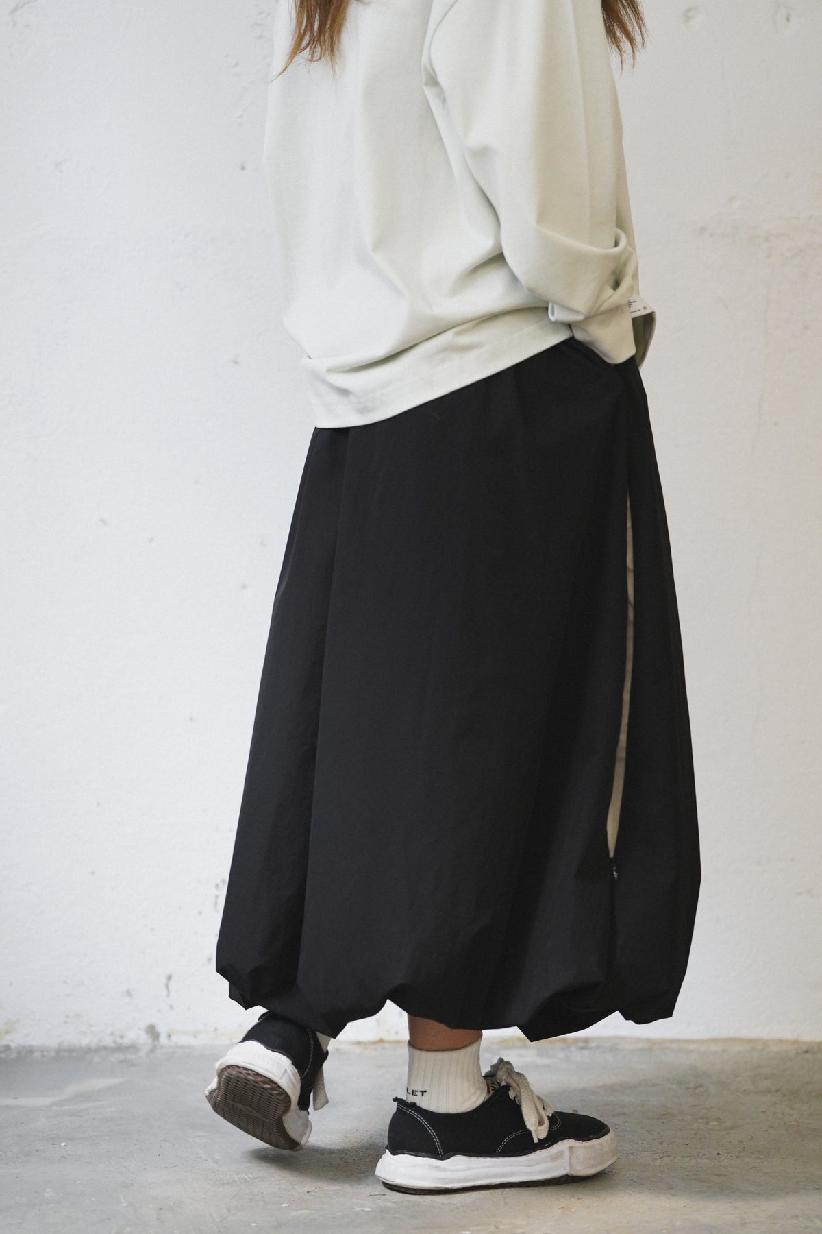 AMULET BALLOON SKIRT BLACK