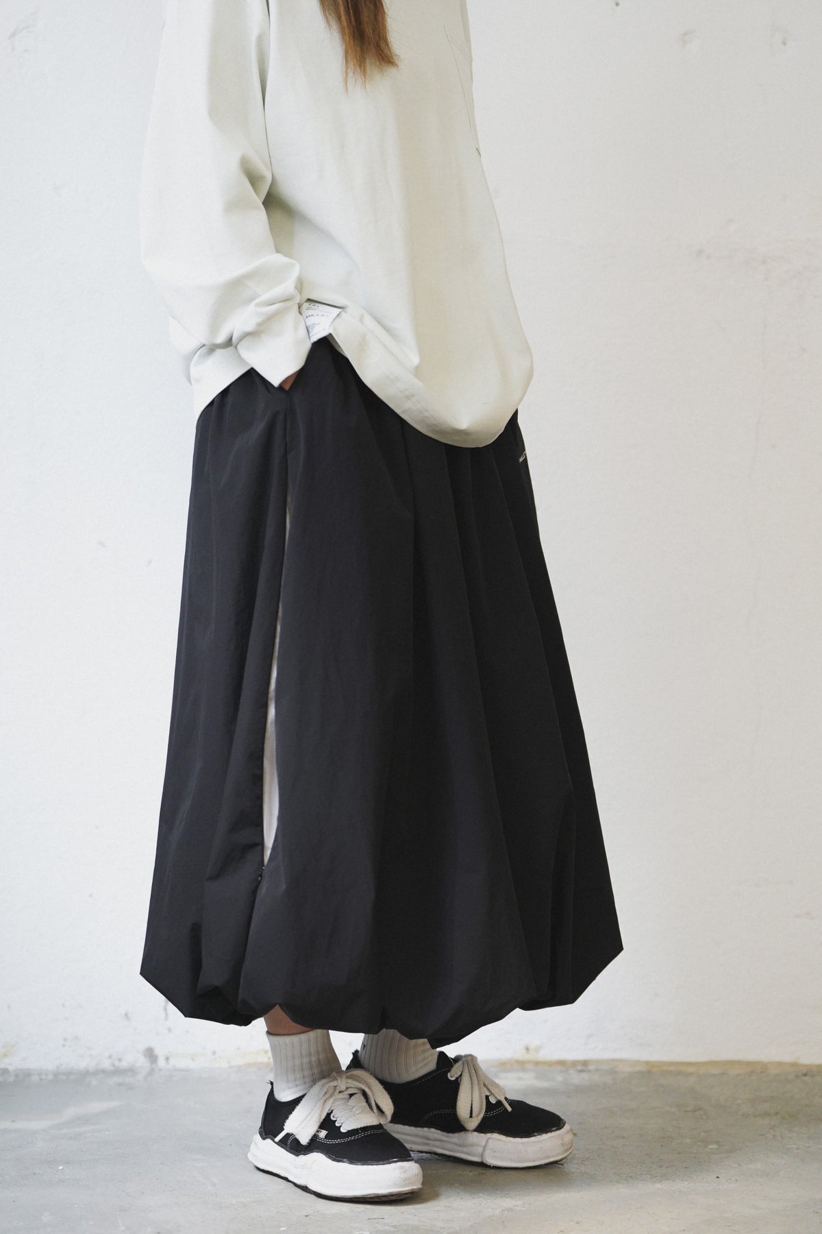 AMULET BALLOON SKIRT BLACK