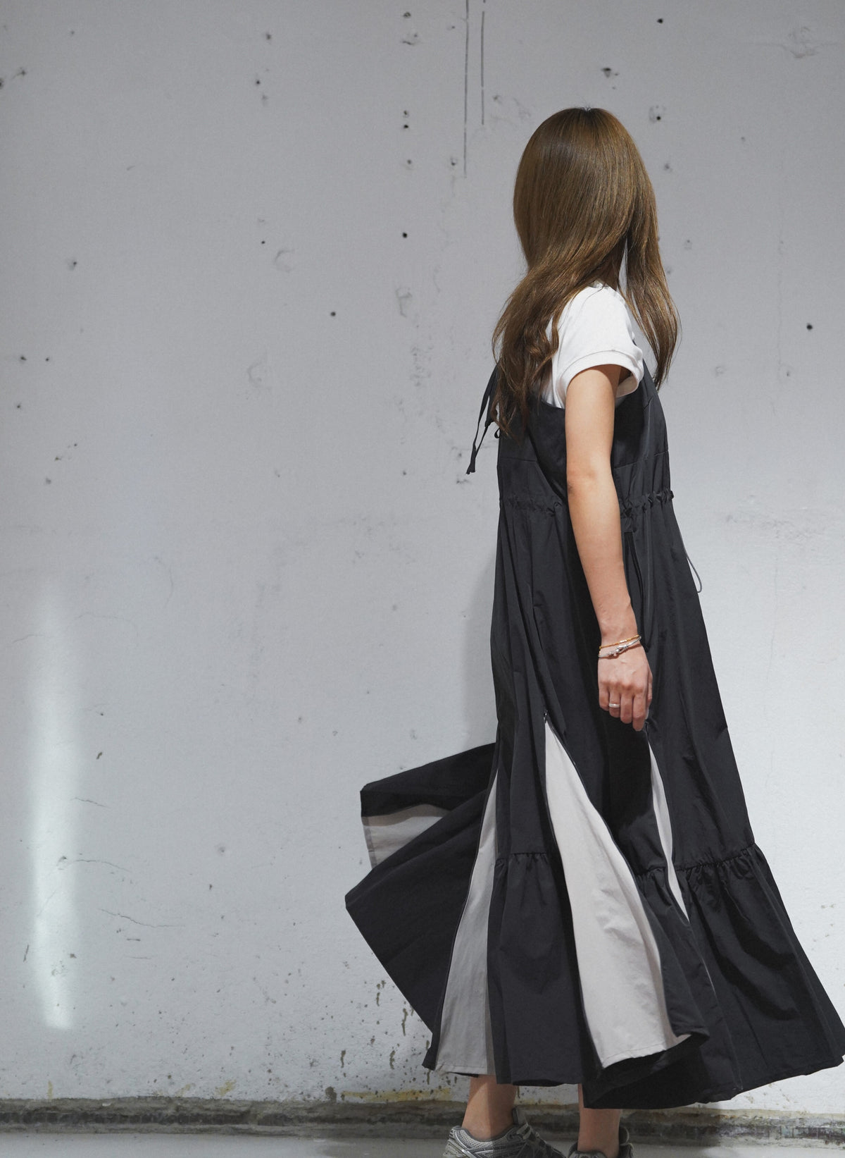 AMULET MULIT LAYER DRESS / GREY