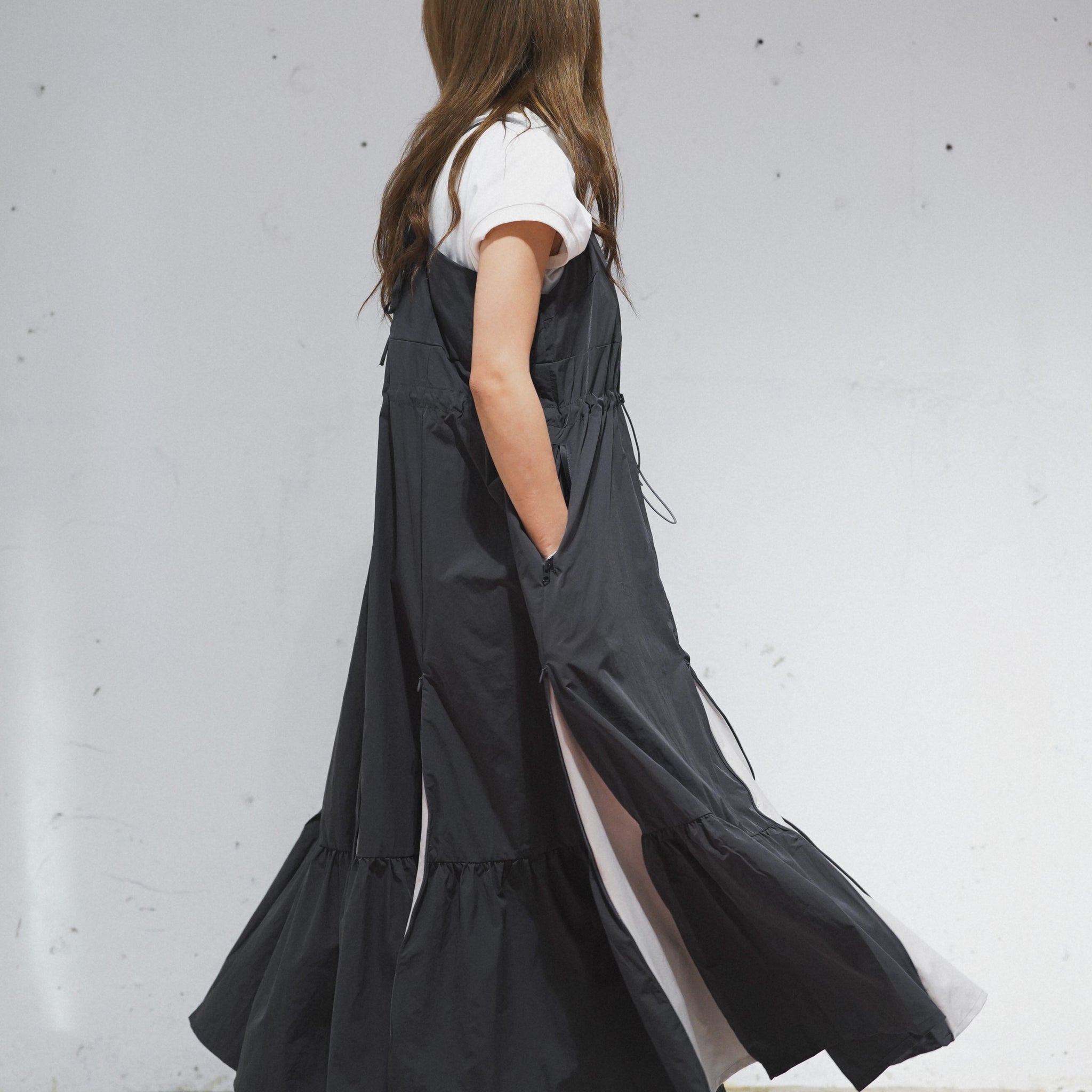 AMULET MULIT LAYER DRESS / GREY