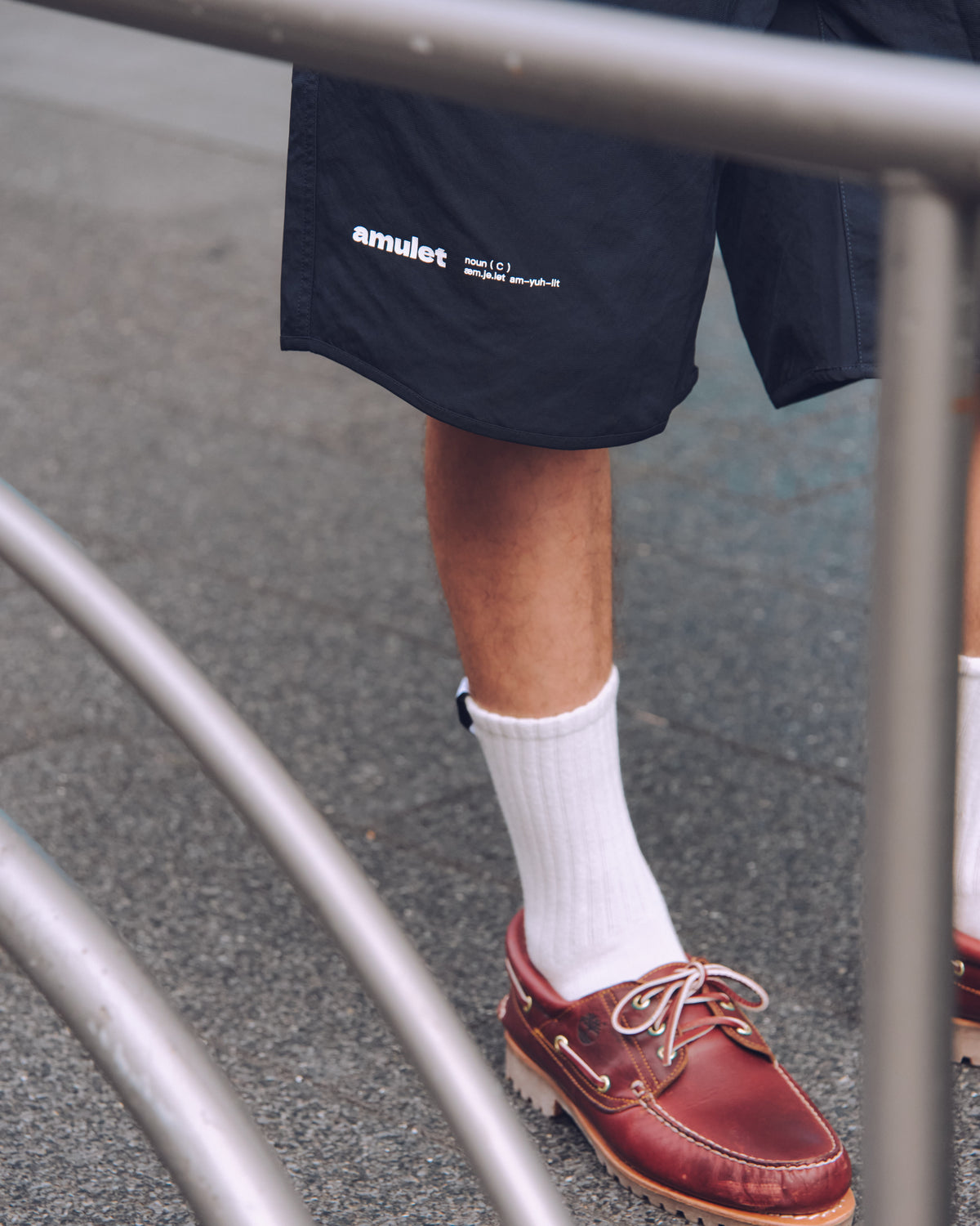 AMULET BASIC SHORTS / NAVY