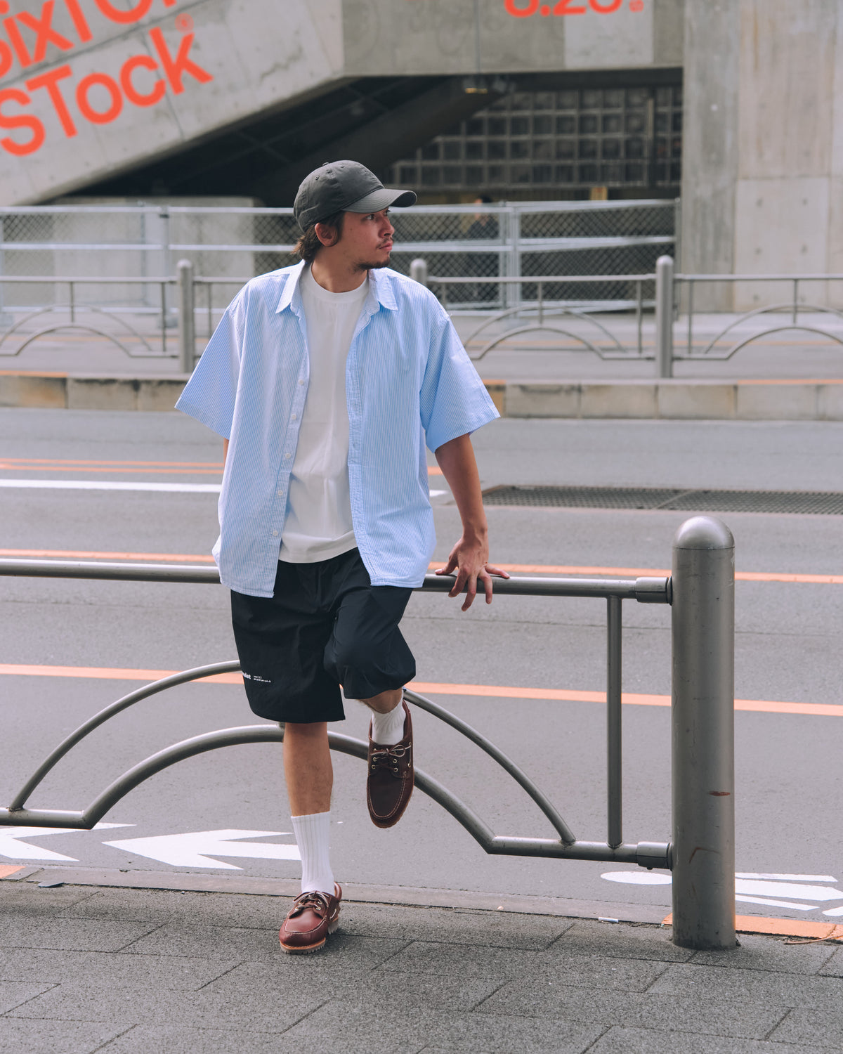 AMULET BASIC SHORTS / NAVY