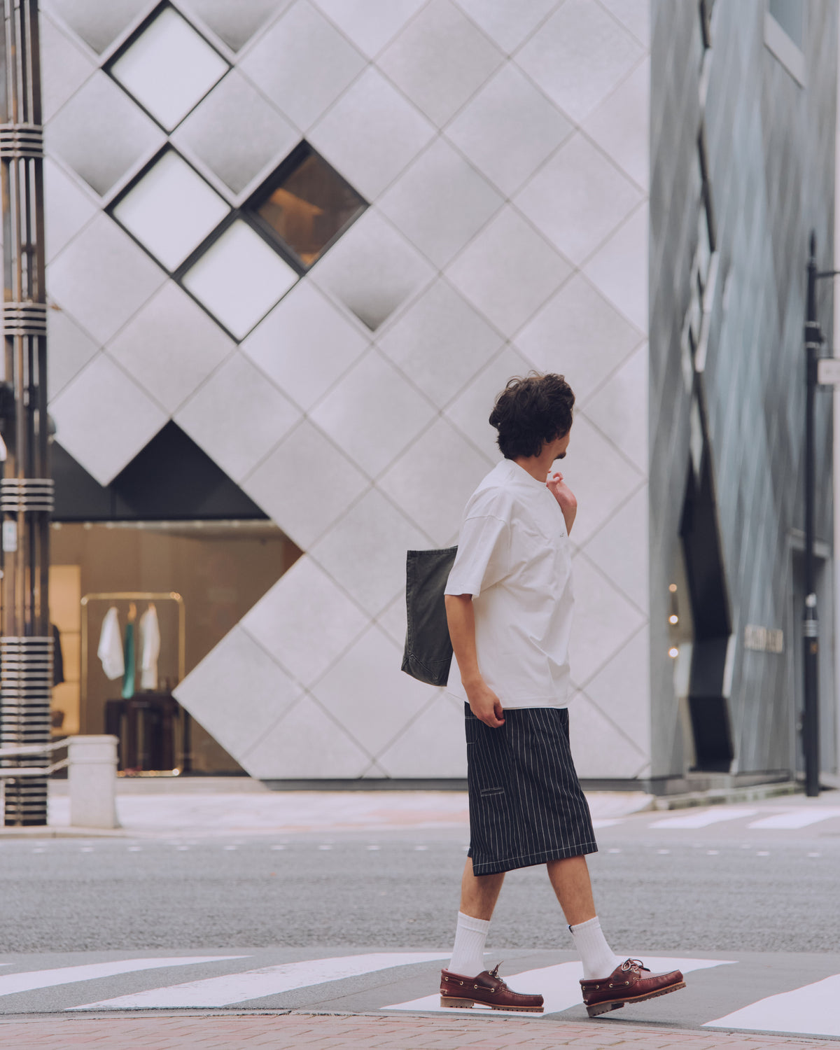 AMULET SIGNATURES SHORTS / DENIM