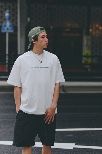 AMULET THE FUTURE IS NEW PAST TEE WHITE