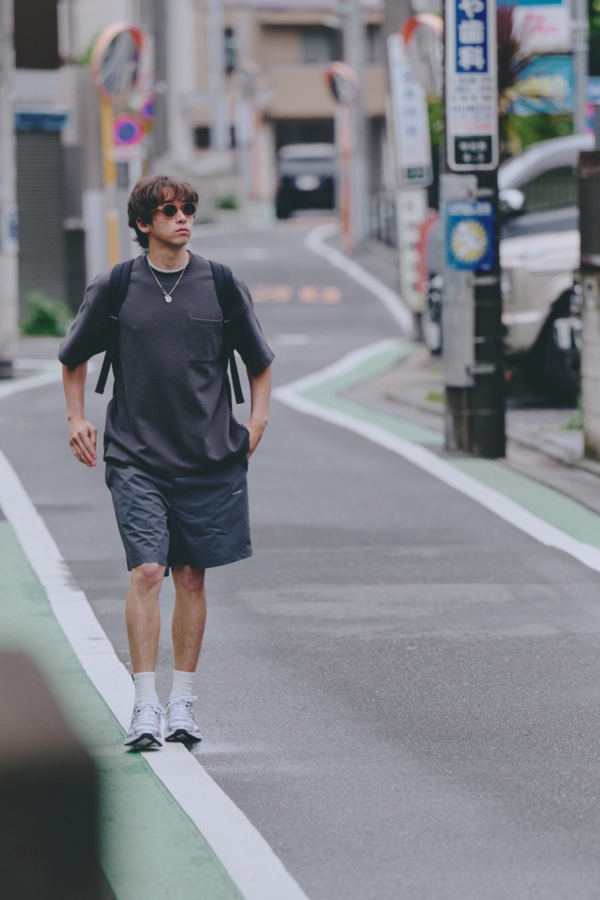 AMULET EASY SHORTS / CHARCOAL