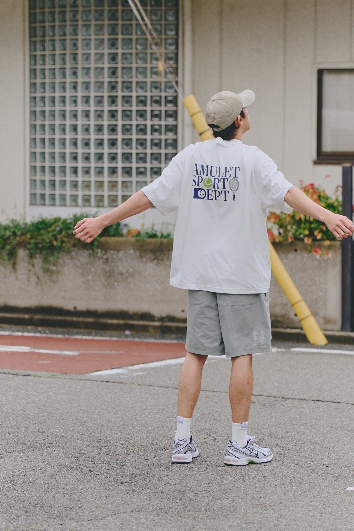 AMULET TENNIS TEE / NAVY