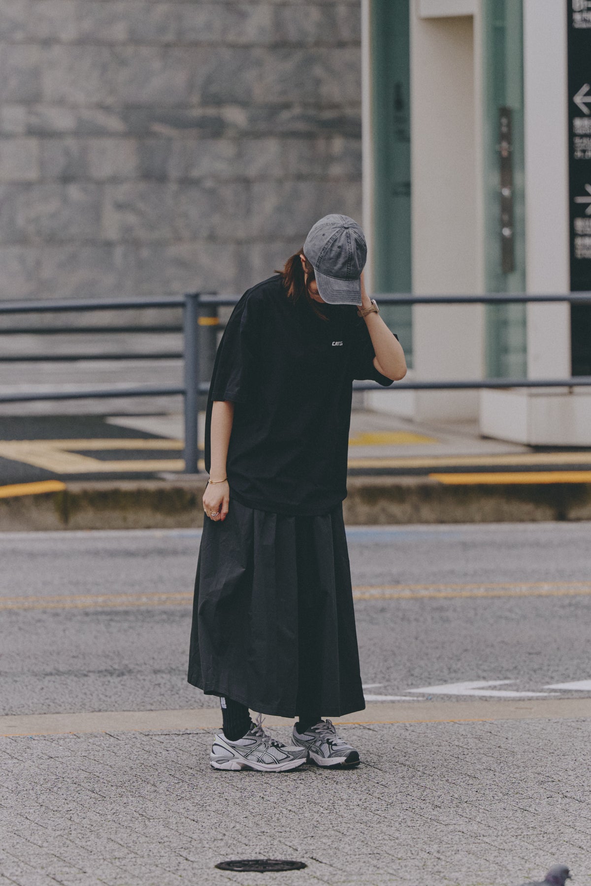 AMULET LOGO WASHED CAP / BEIGE