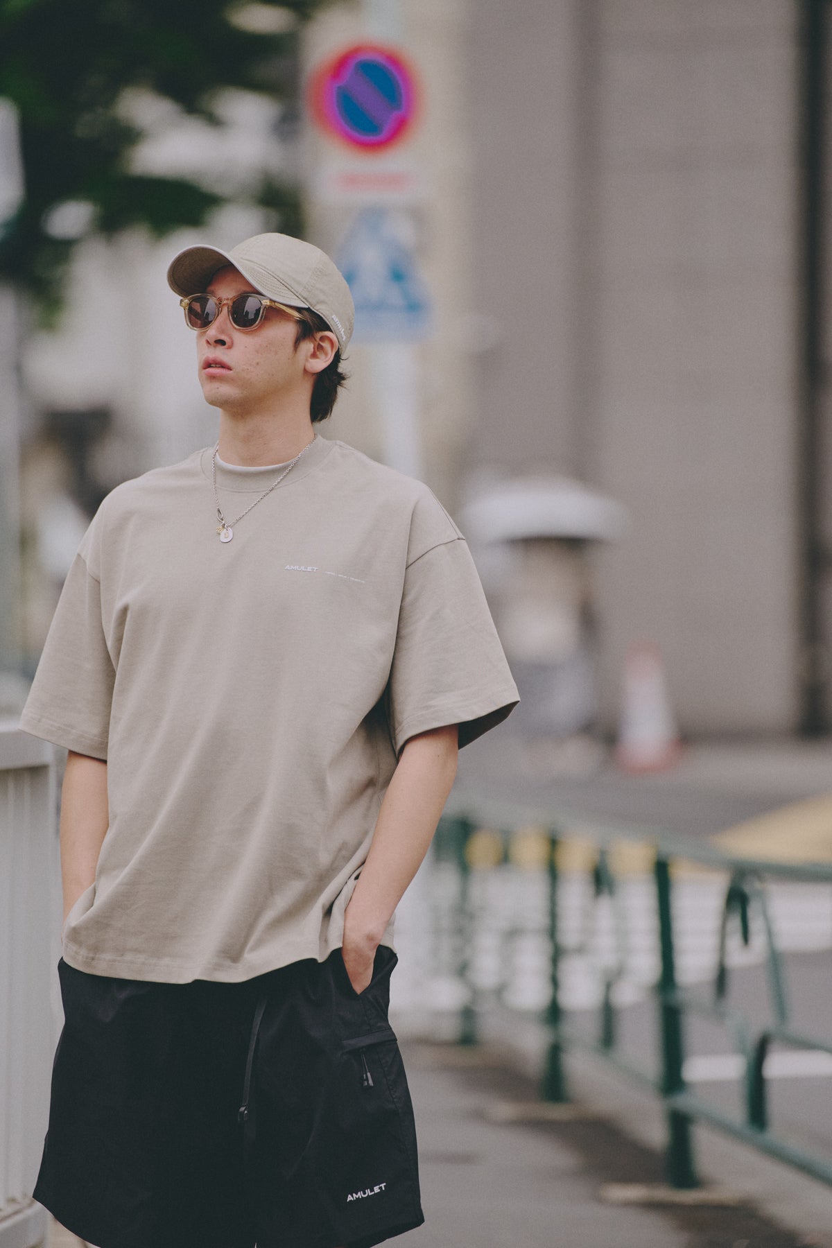 AMULET EASY POCKET SHORTS / BEIGE