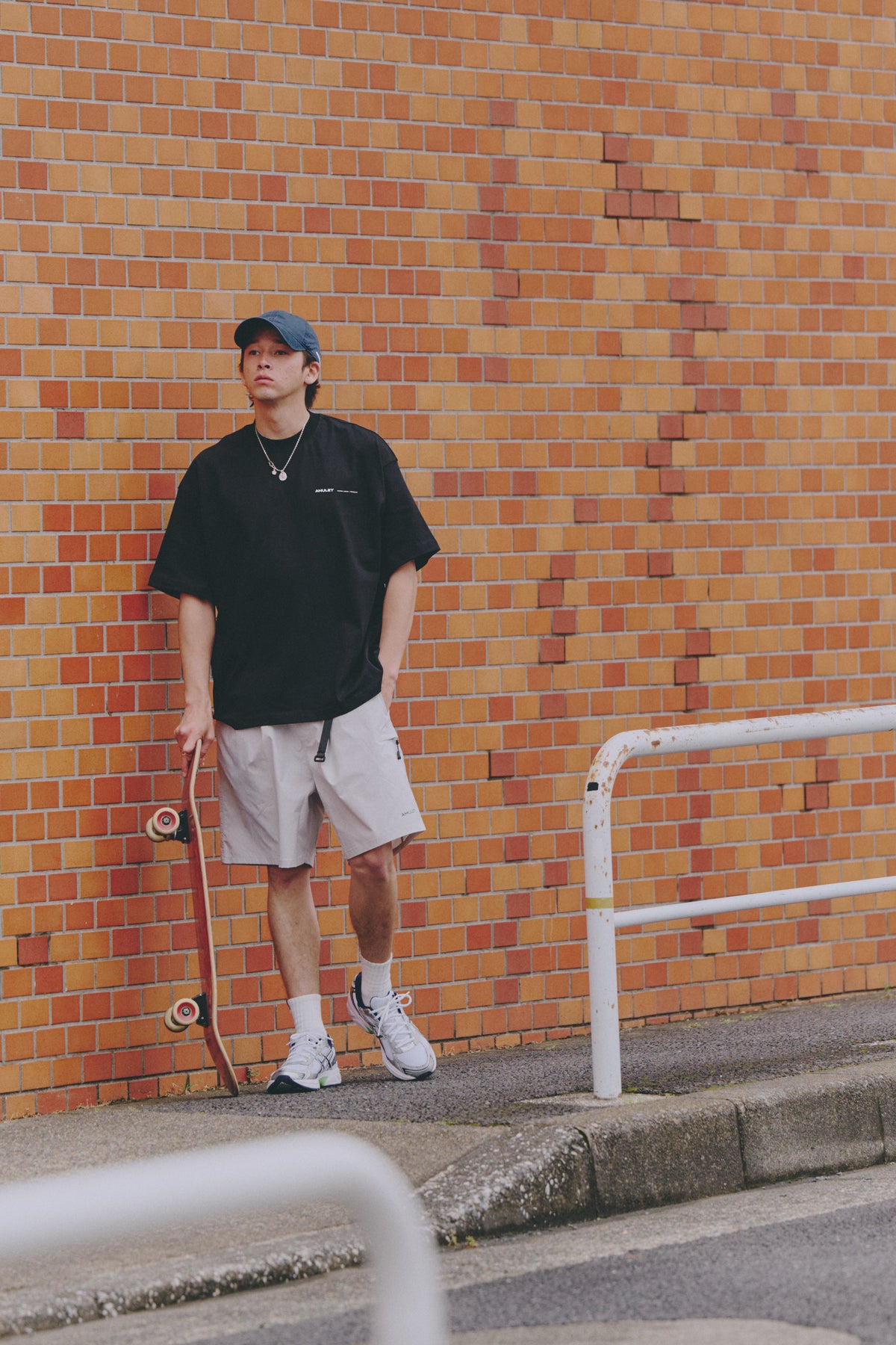AMULET EASY POCKET SHORTS / BEIGE