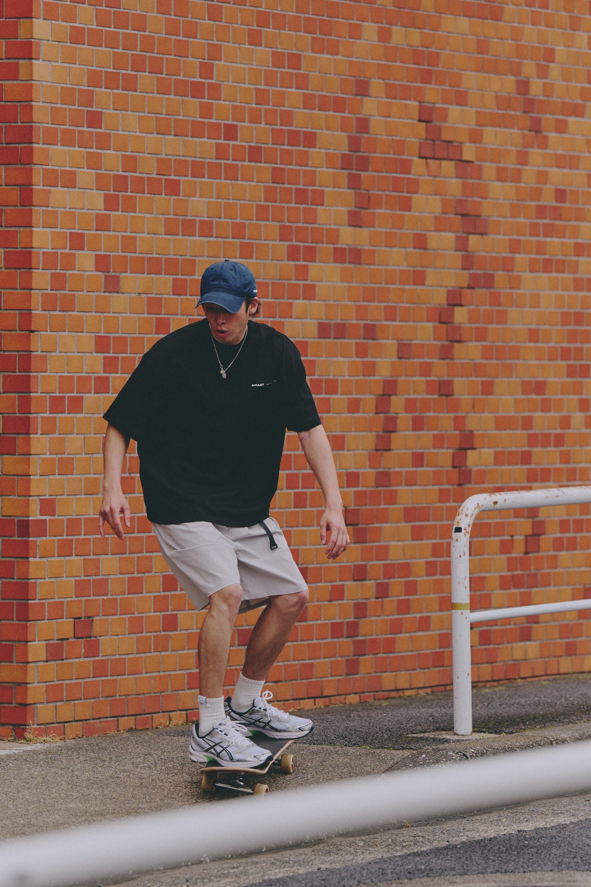 AMULET BASIC TEE/ BLACK