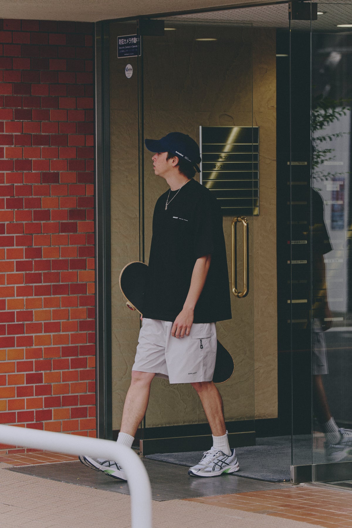 AMULET BASIC TEE/ BLACK