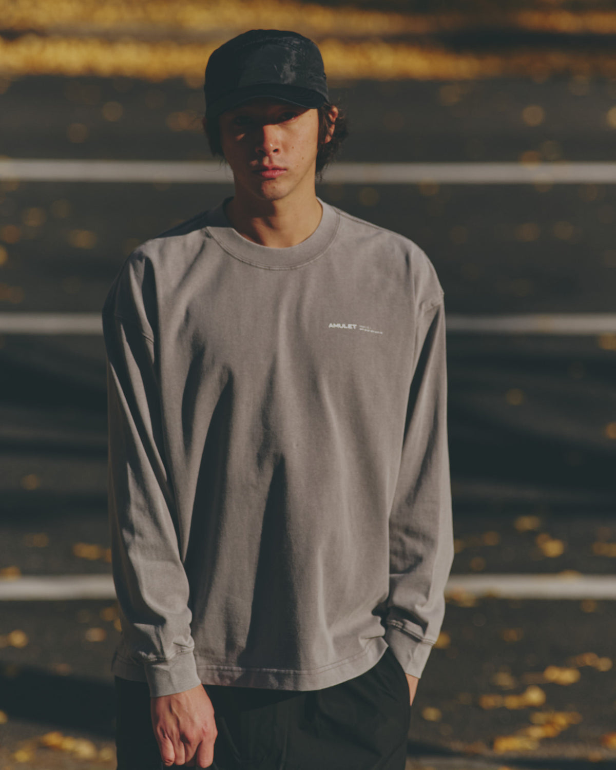AMULET ESSENTIAL TEE LS / WASHED LT GREY