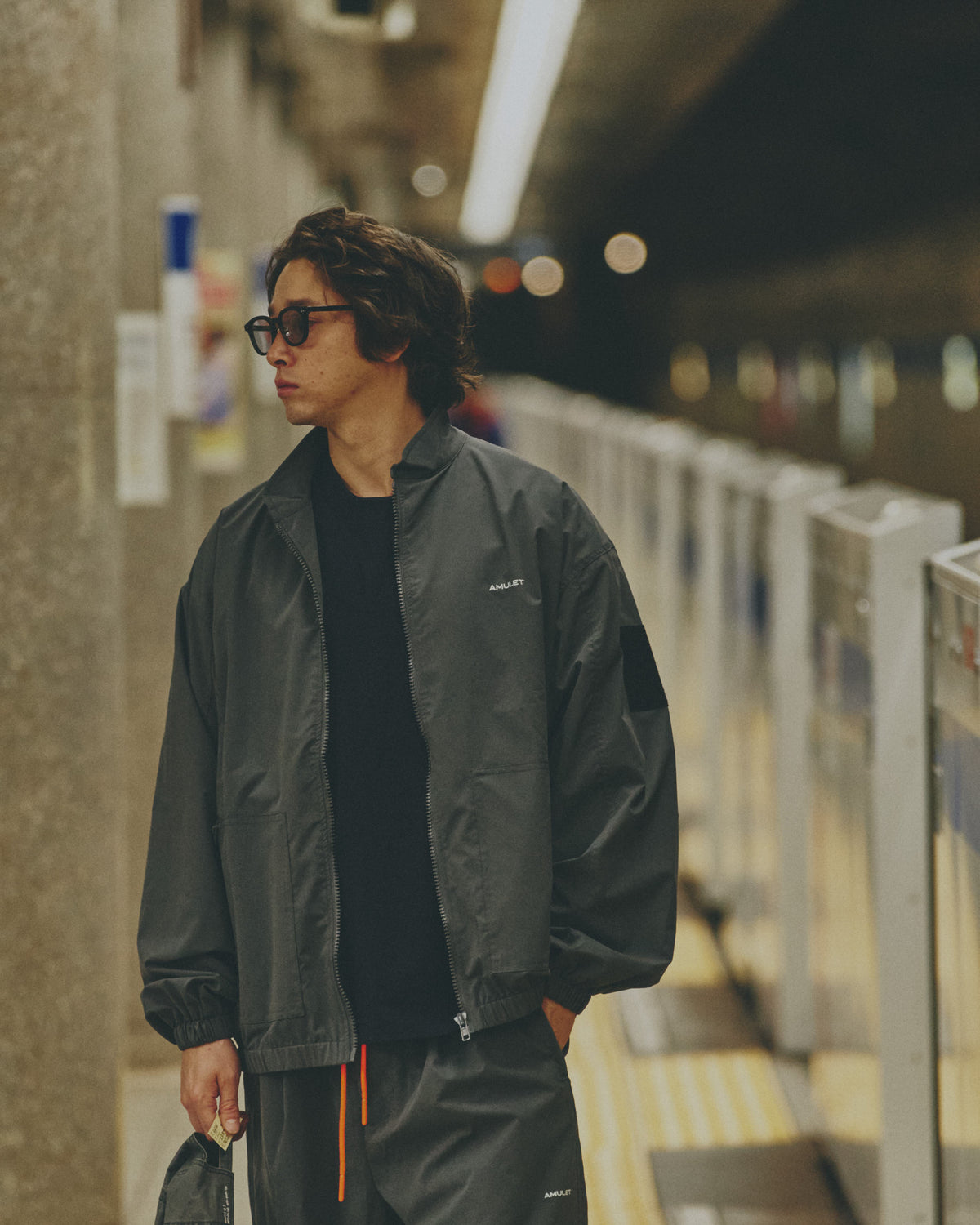 AMULET ZIPPER JACKET / GREY