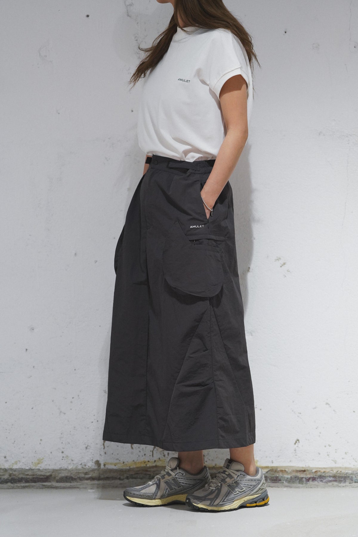 AMULET ROUND BAG SKIRT / GREY