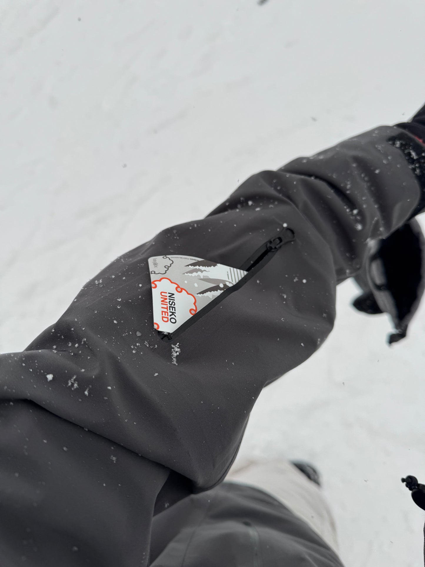 SNOW AMULEL SWASH JACKET