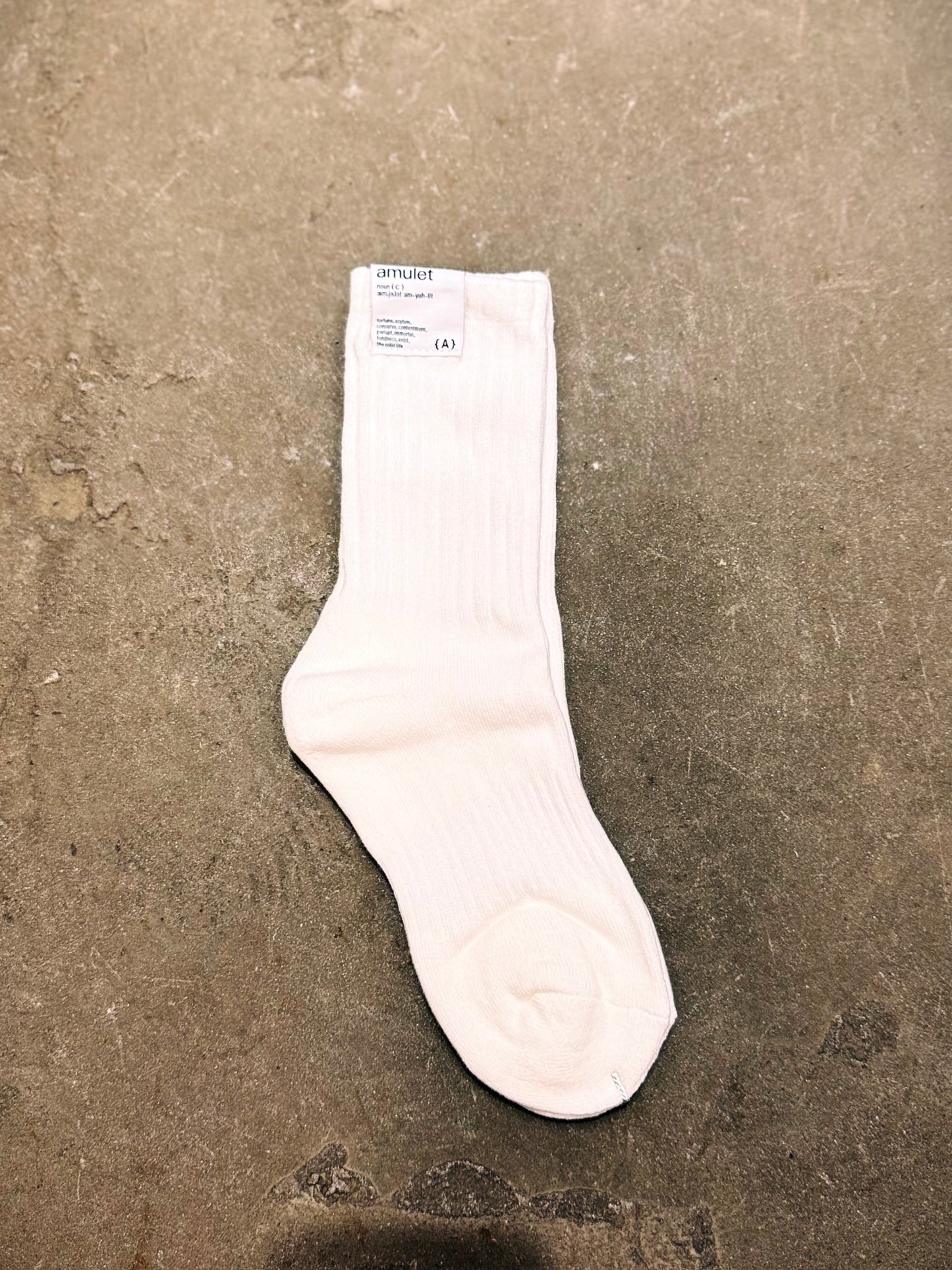 AMULET TAG SOCKS SET