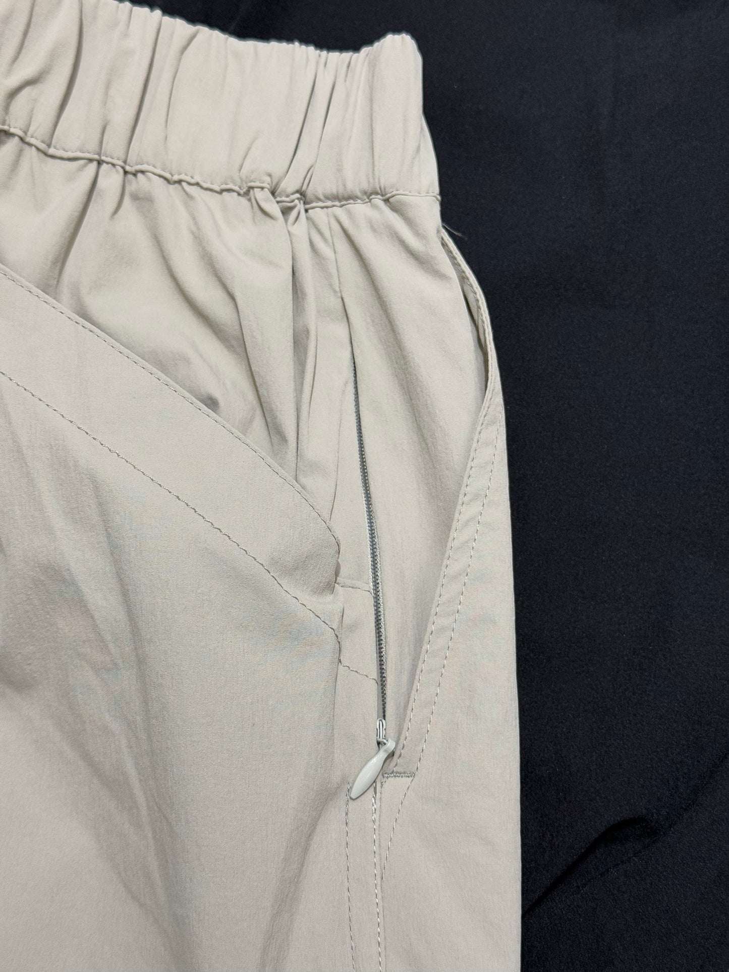 AMULET COOLNESS CHINO /BLACK (MICRO PORE)