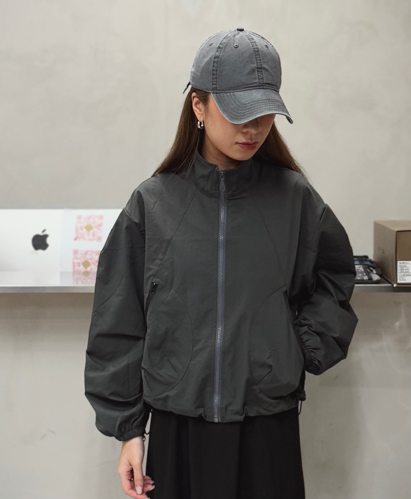 AMULET WOMEN TRAINING JACKET / BLACK