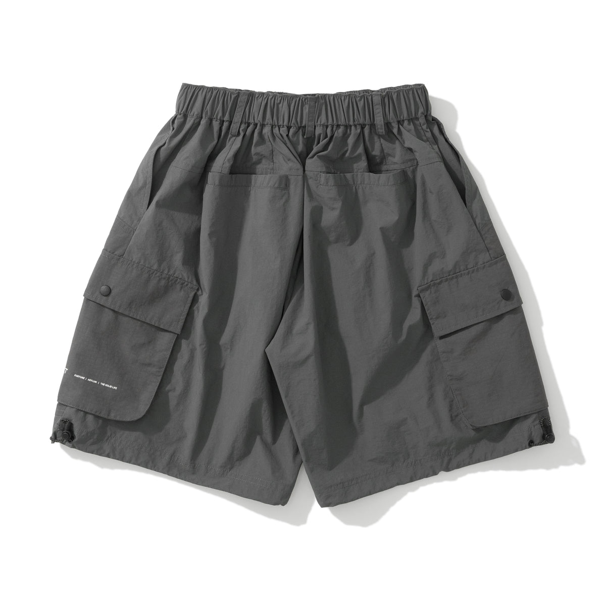 AMULET PATCHWORK POCKETS SHORTS BLACK