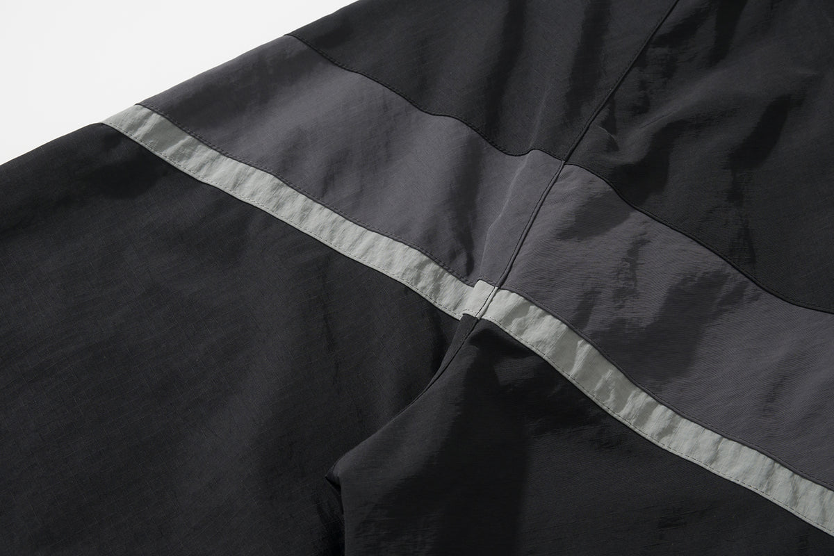 AMULET V LINE TRAINING JACKET / BLACK