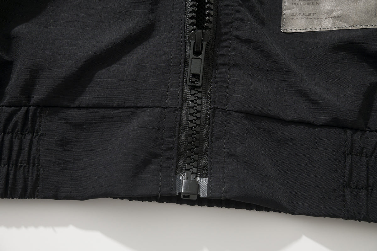 AMULET V LINE TRAINING JACKET / BLACK