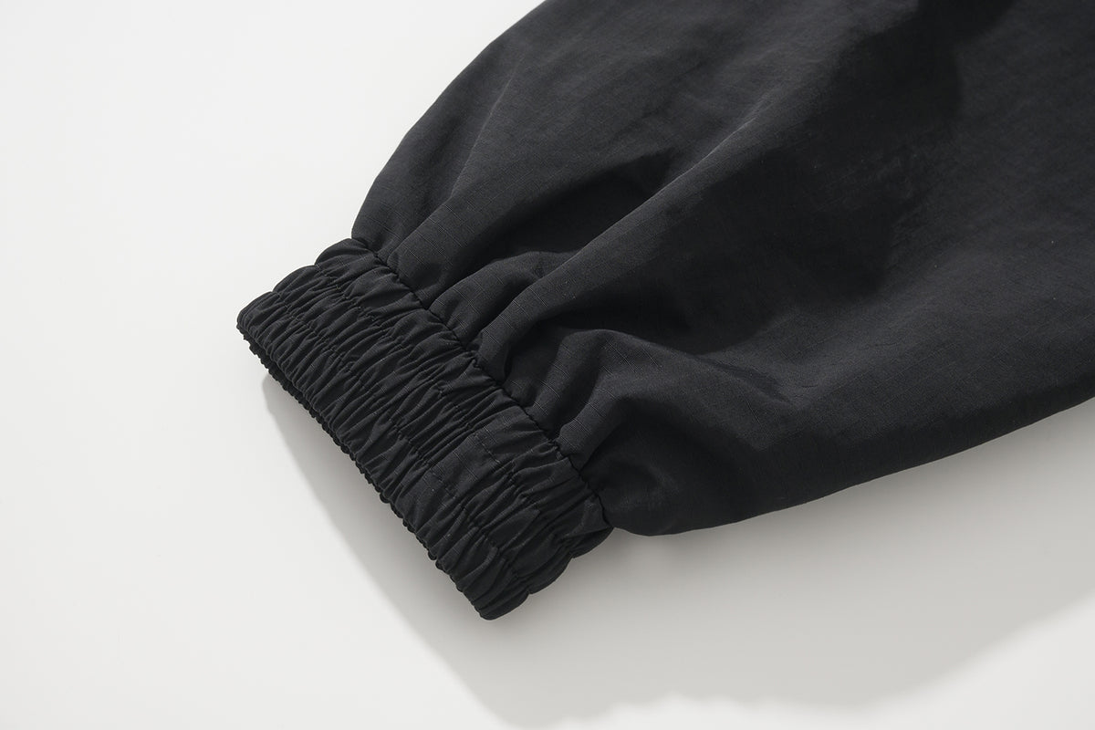 AMULET V LINE TRAINING JACKET / BLACK