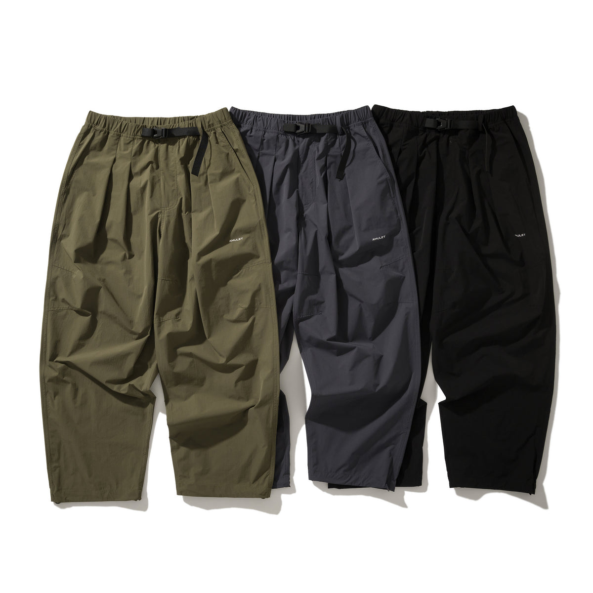 AMULET REGULAR BALLOON CHINO / BLACK