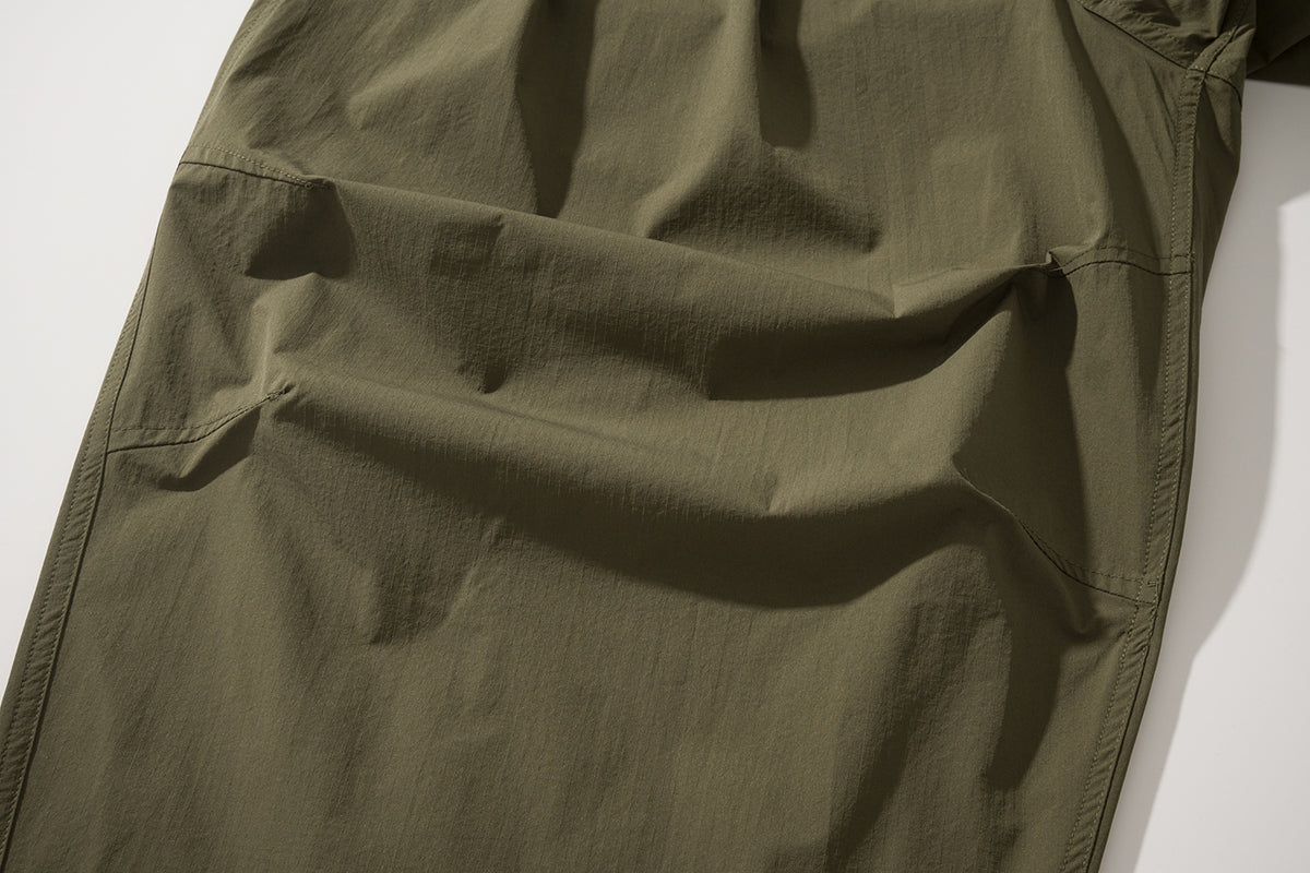 AMULET REGULAR BALLOON CHINO / BLACK