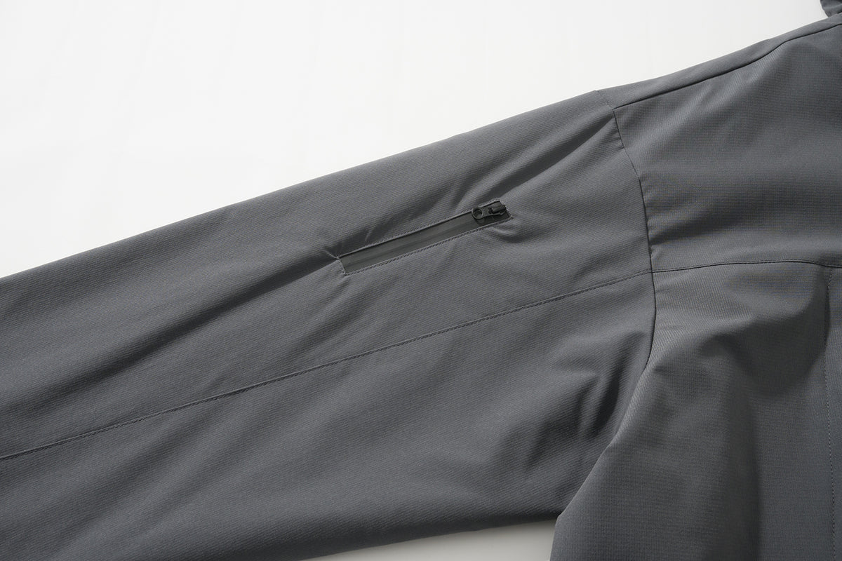 AMULET WINDBREAKER JACKET CHARCOAL