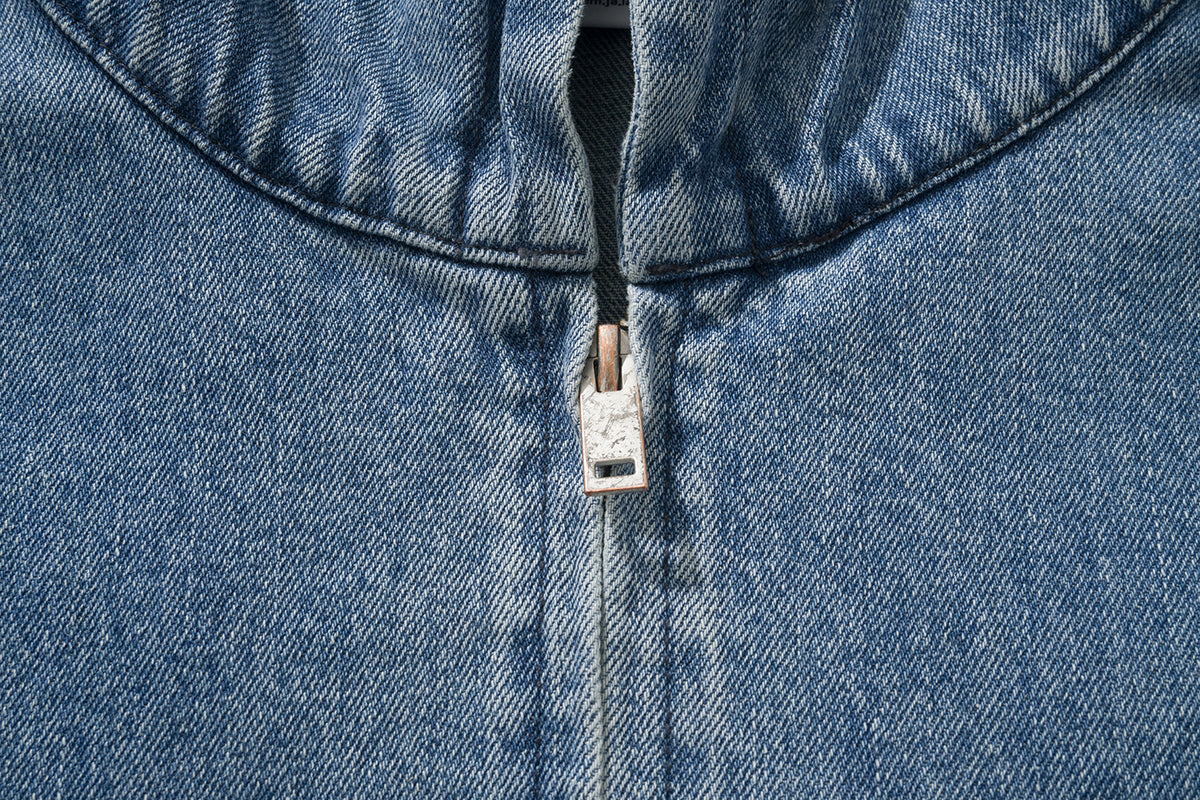 AMULEL ZIP UP JACKET WASHED LIGHT DENIM