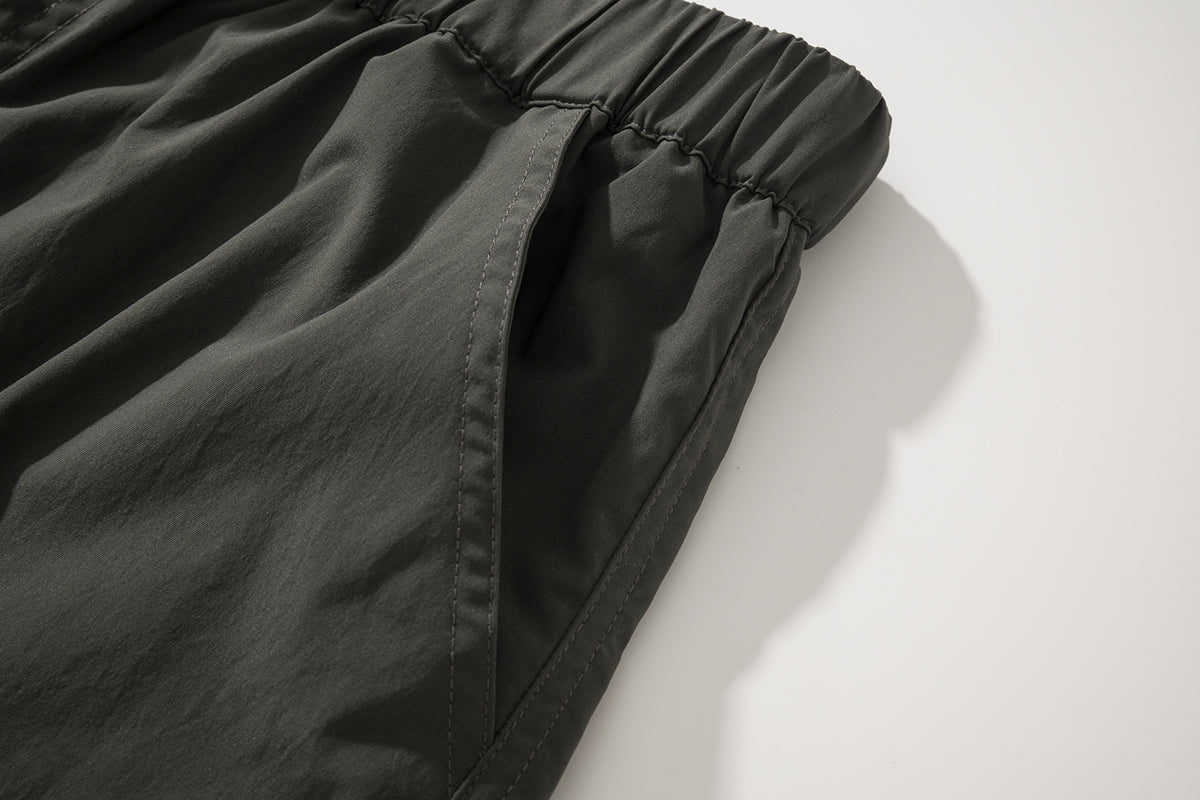 AMULET CARGO SHORTS WATERPROOF / BLACK