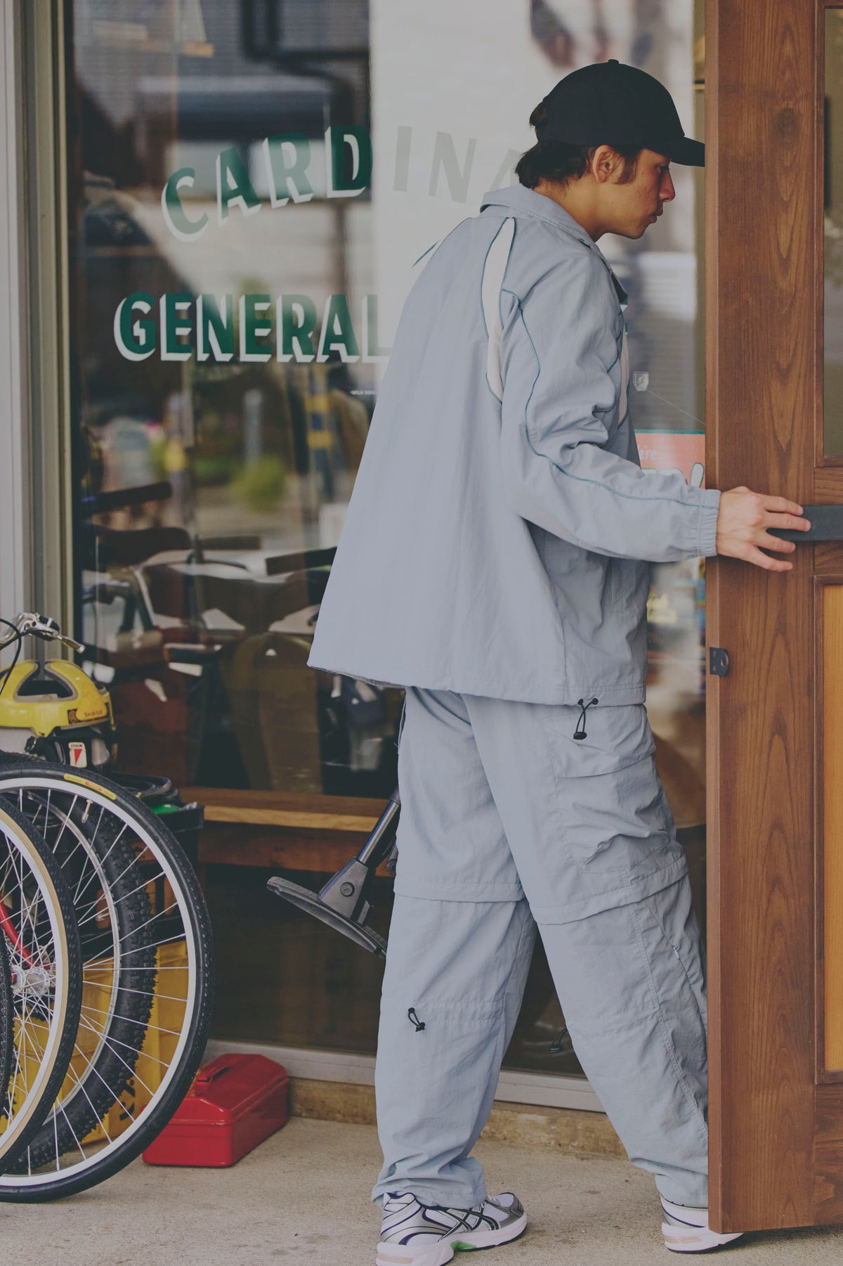AMULET VENTILATION CARGO PANTS BLUE